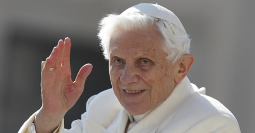 Falece aos 95 anos Bento XVI