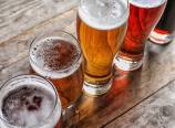Estudos indicam que consumo de álcool reduz risco de demência e doenças cardíacas